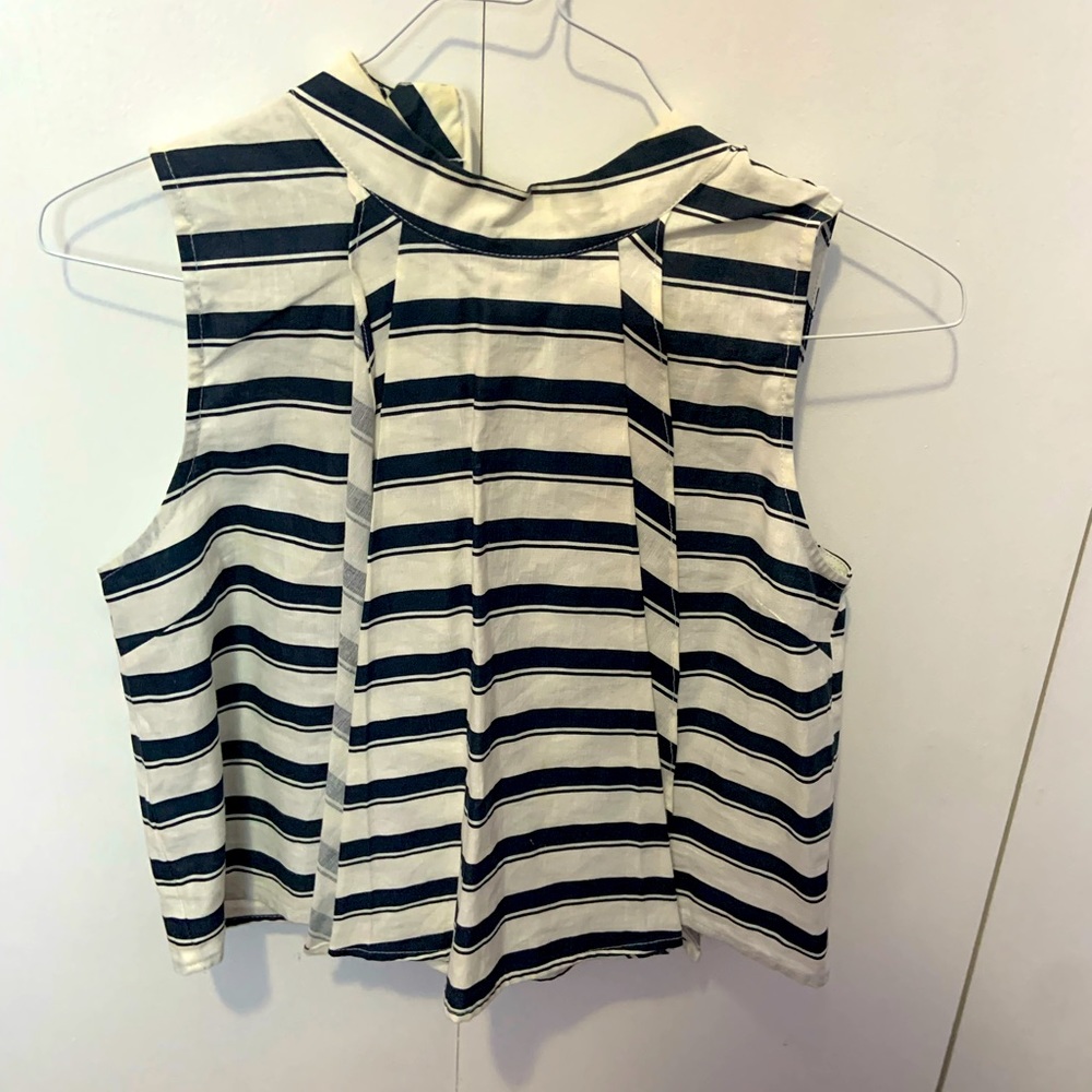 Crop top white and navy sailor blouse